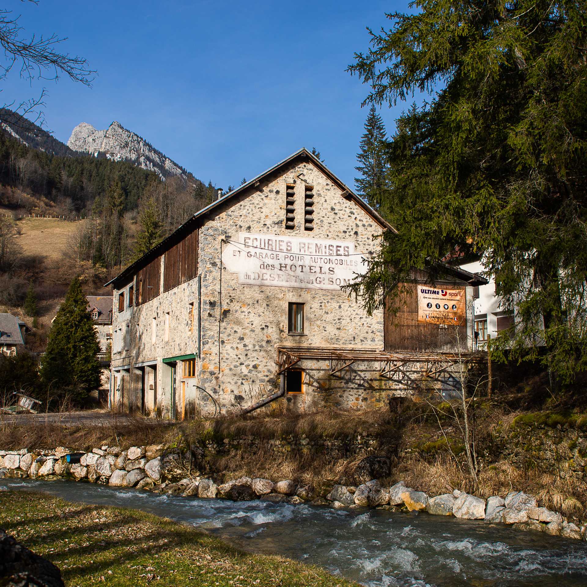 Gebäude Ultimative Werkstatt Sport in Saint Pierre de Chartreuse