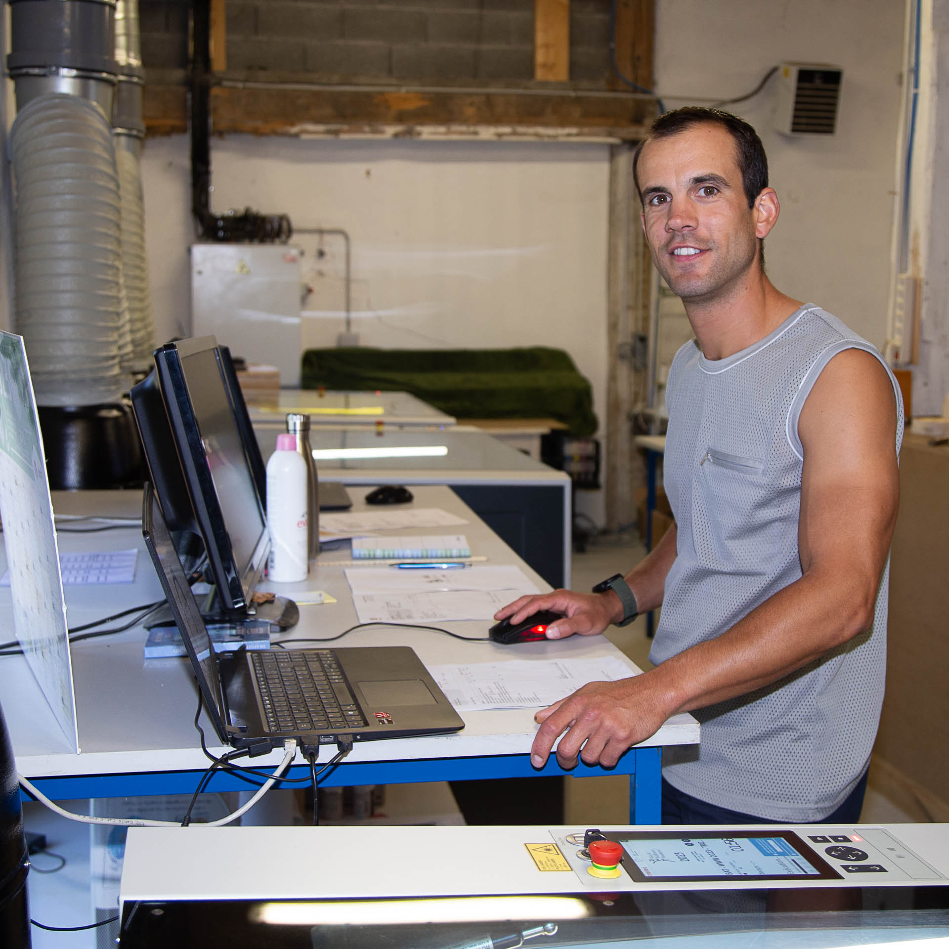 Mickael à l'atelier