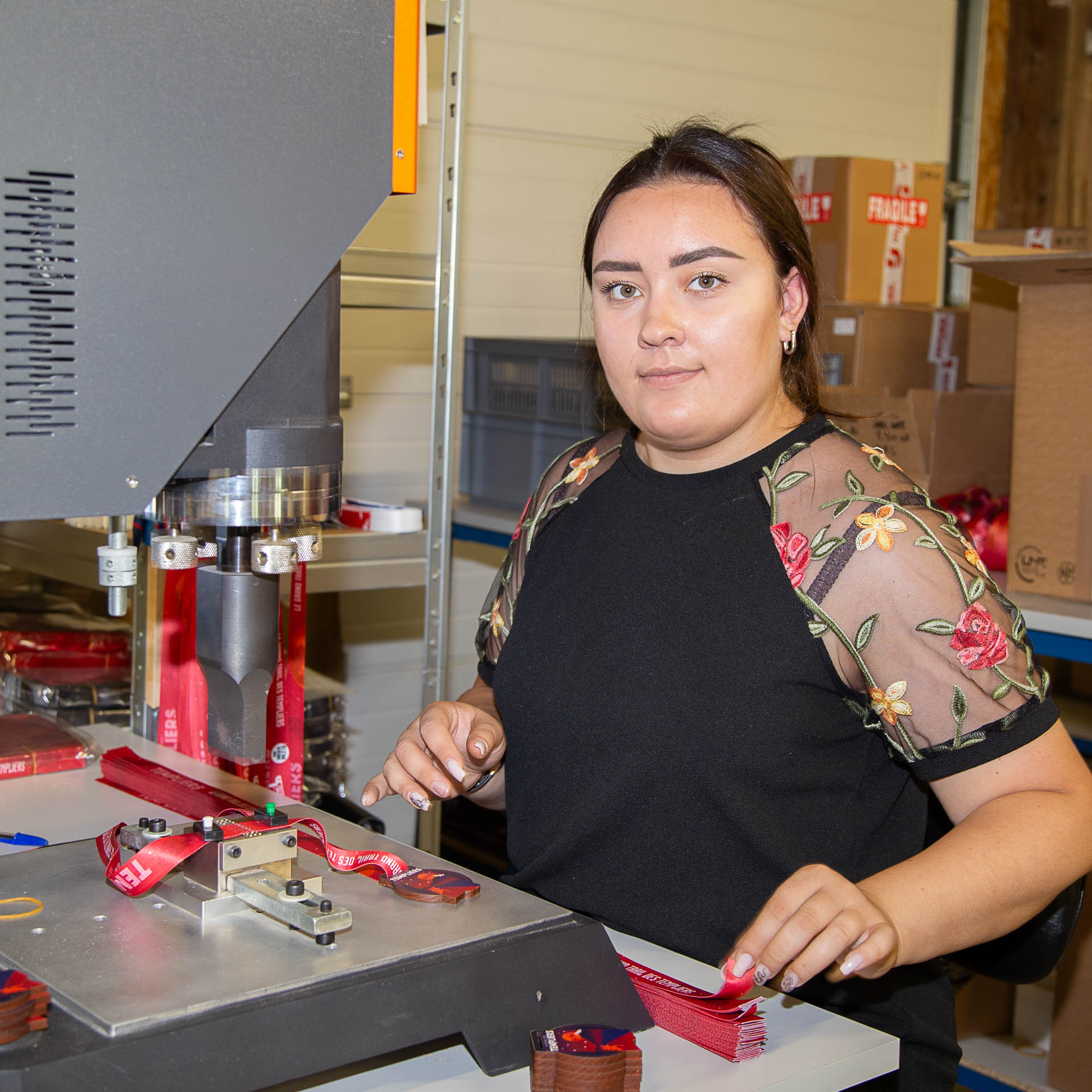 Mickael in der Werkstatt