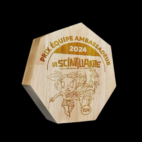 Trophée en bois gravé Diamant 15cm